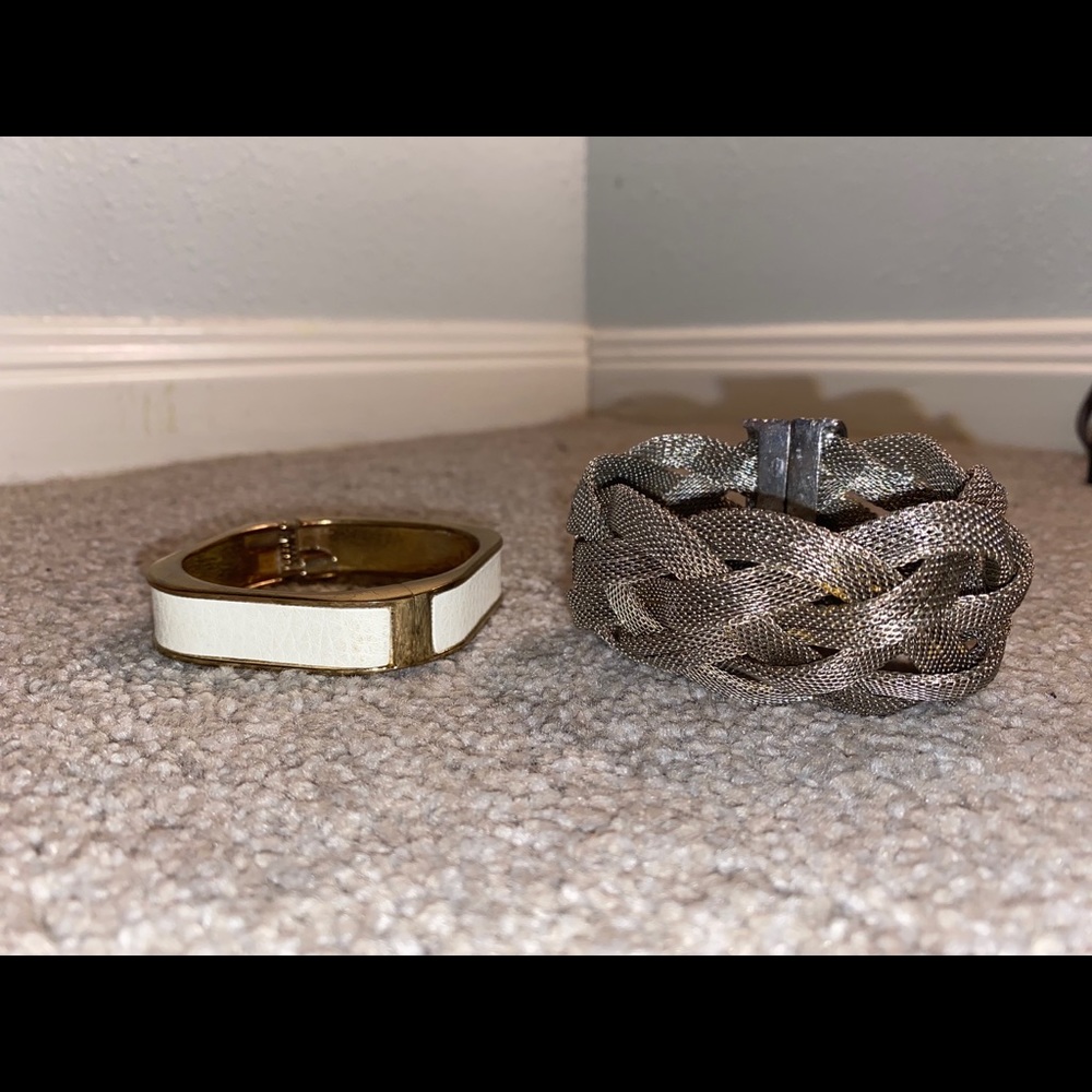MAGNETIC BRACELETS